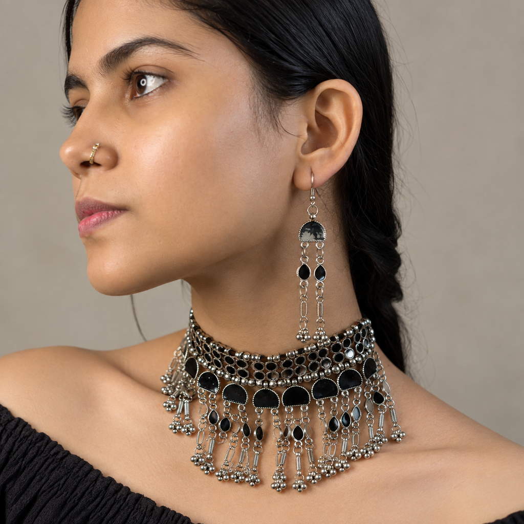 Kaali Black Stone Choker Set