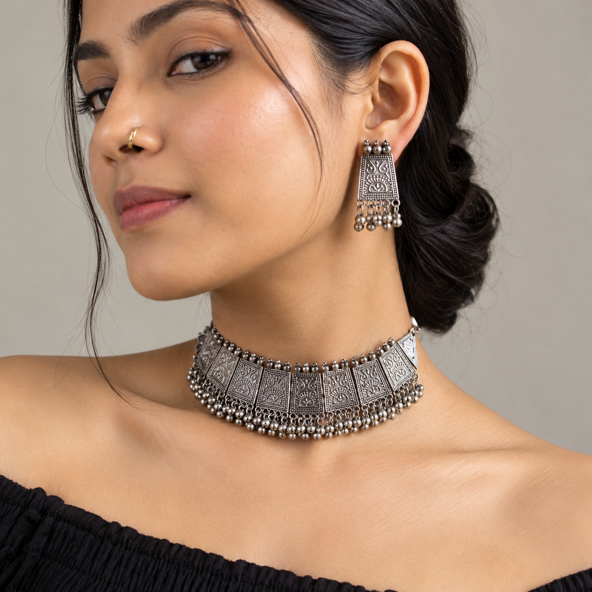 Prachin Antique Choker & Earrings Set